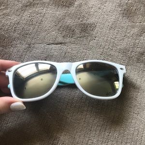 Silver Mirrored White and Blue Detour Sunglasses